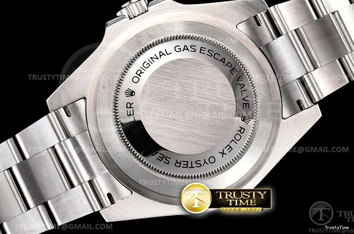 0215 ROLSD094 – Seadweller NewStyle 1023